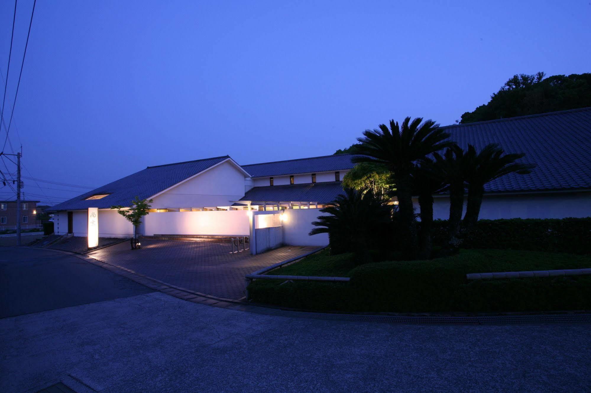 Ryokan Shougen Sansou Kumamoto Luaran gambar